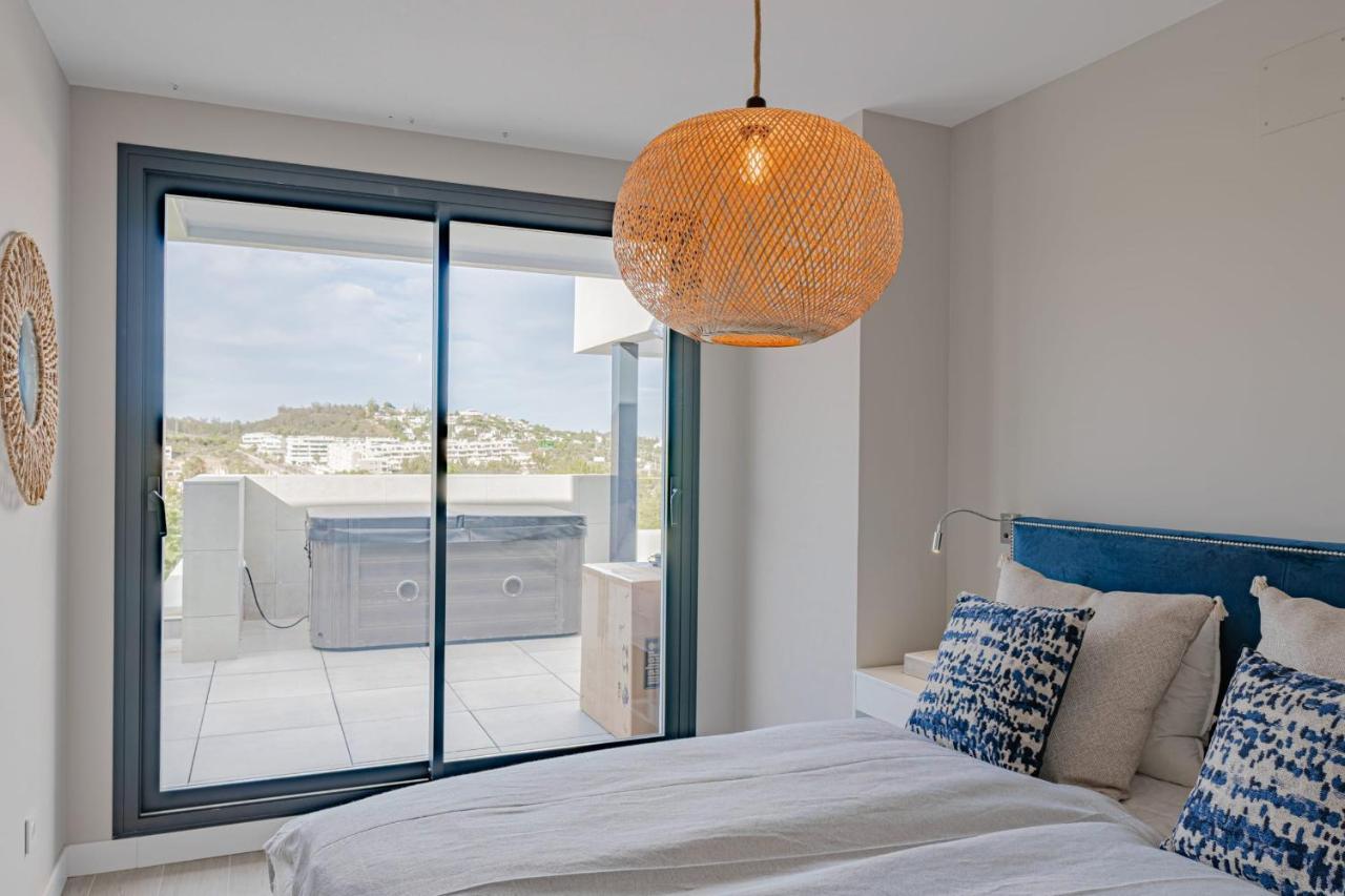 Apartament Magnificent Frontline Golf Penthouse In Navigolf La Cala De Mijas Zewnętrze zdjęcie
