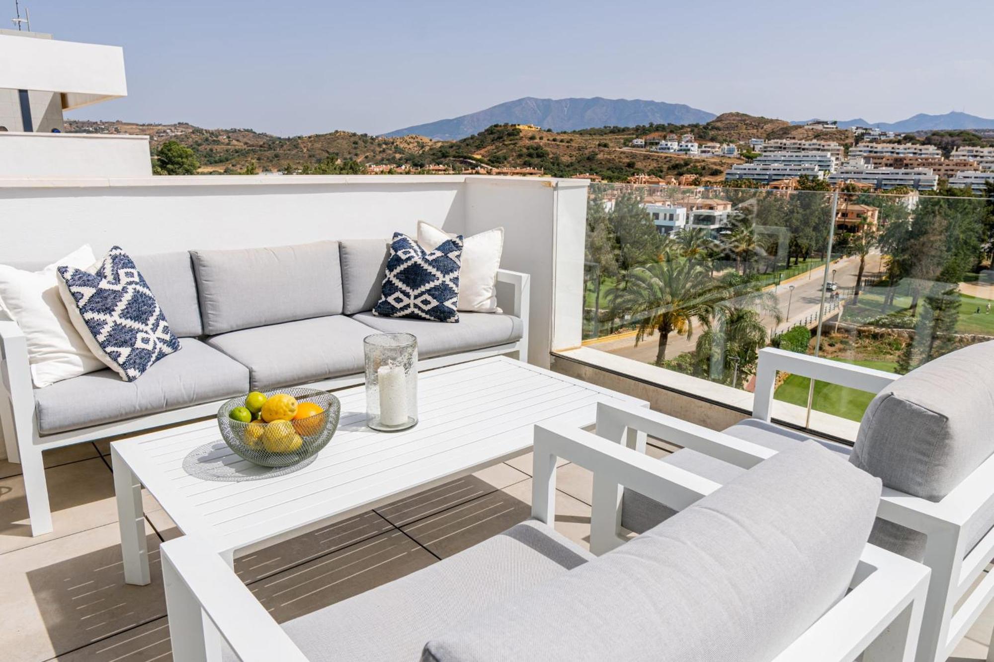 Apartament Magnificent Frontline Golf Penthouse In Navigolf La Cala De Mijas Zewnętrze zdjęcie